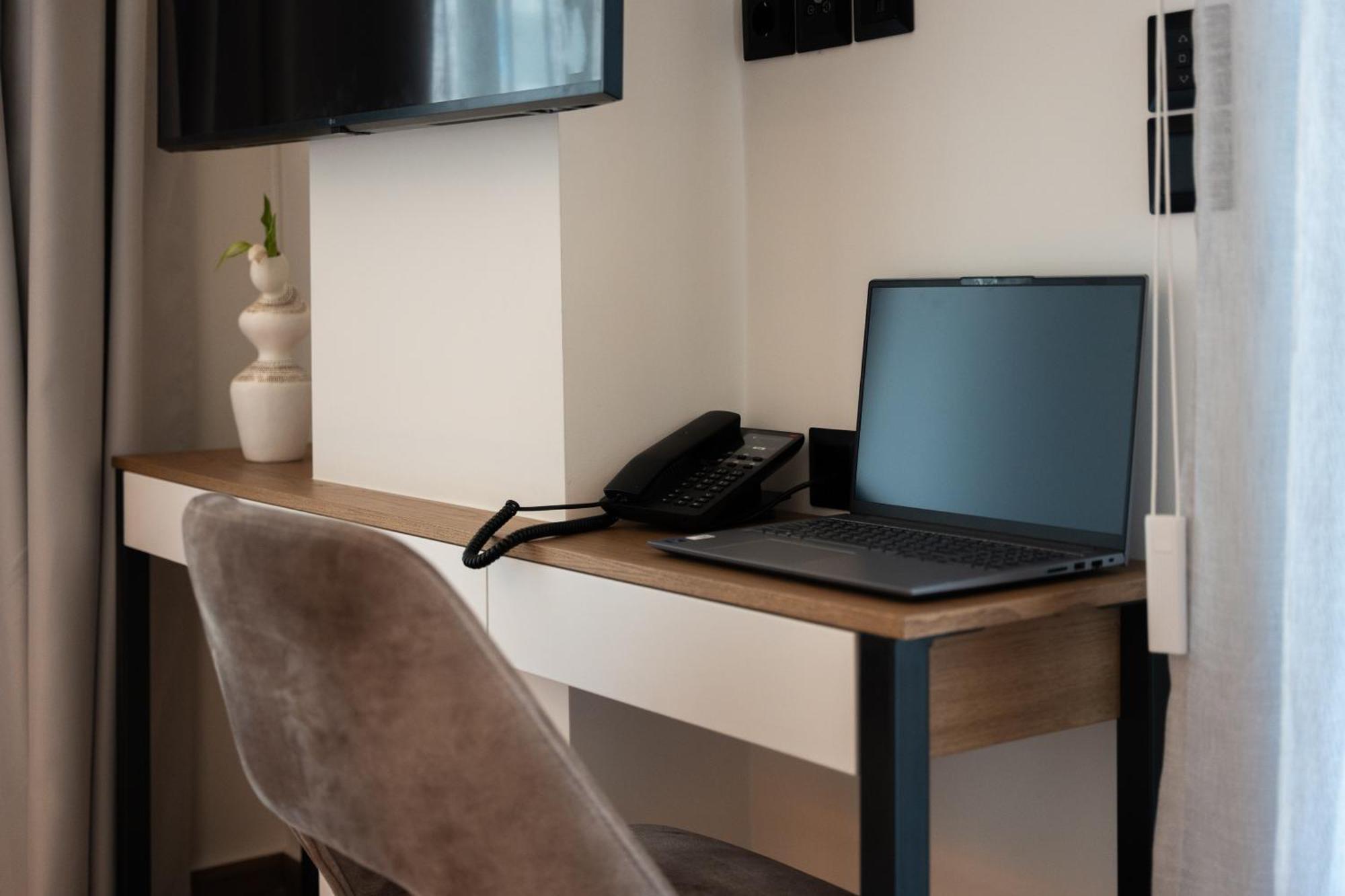 Volos Inn Hotel Kültér fotó